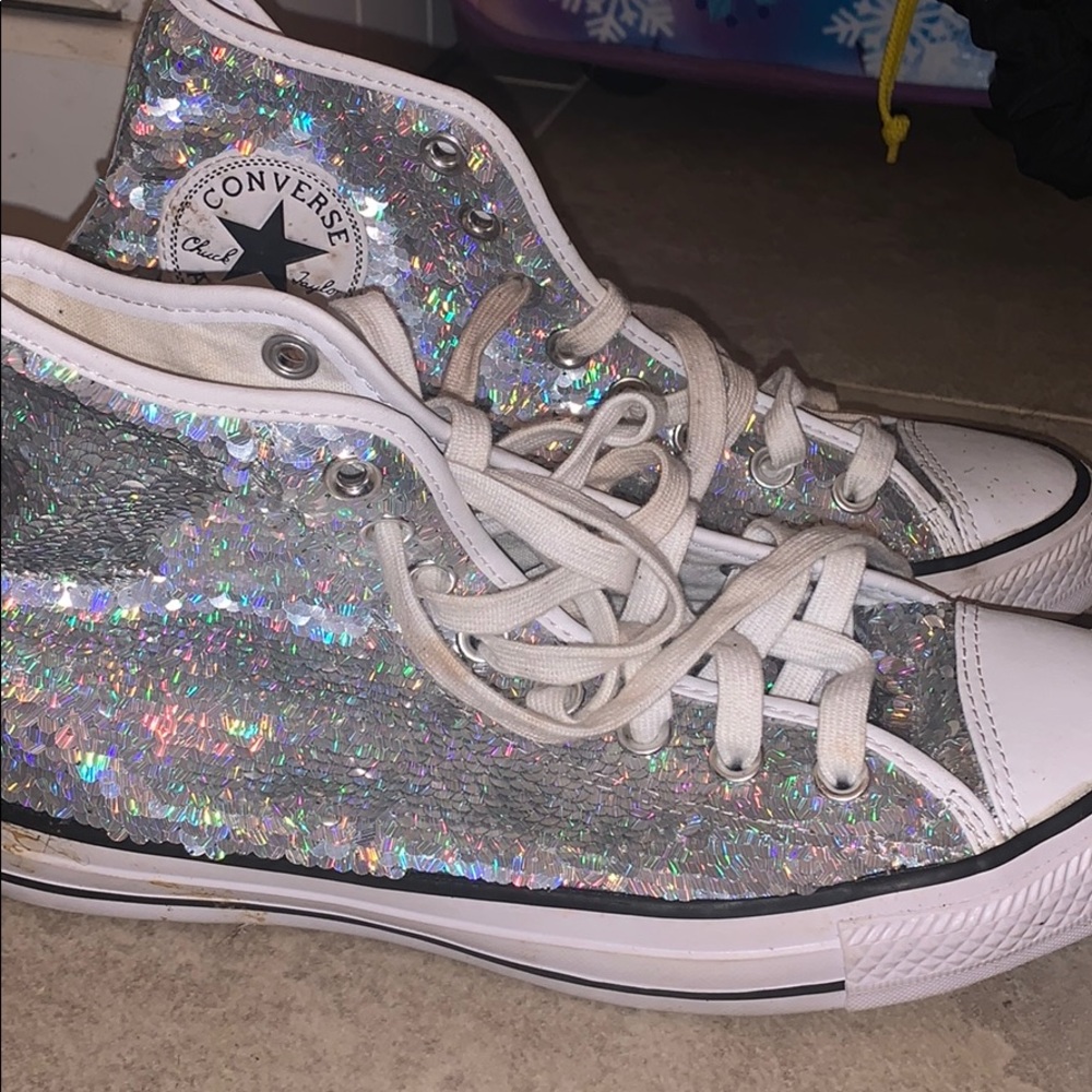 Sequins Converse